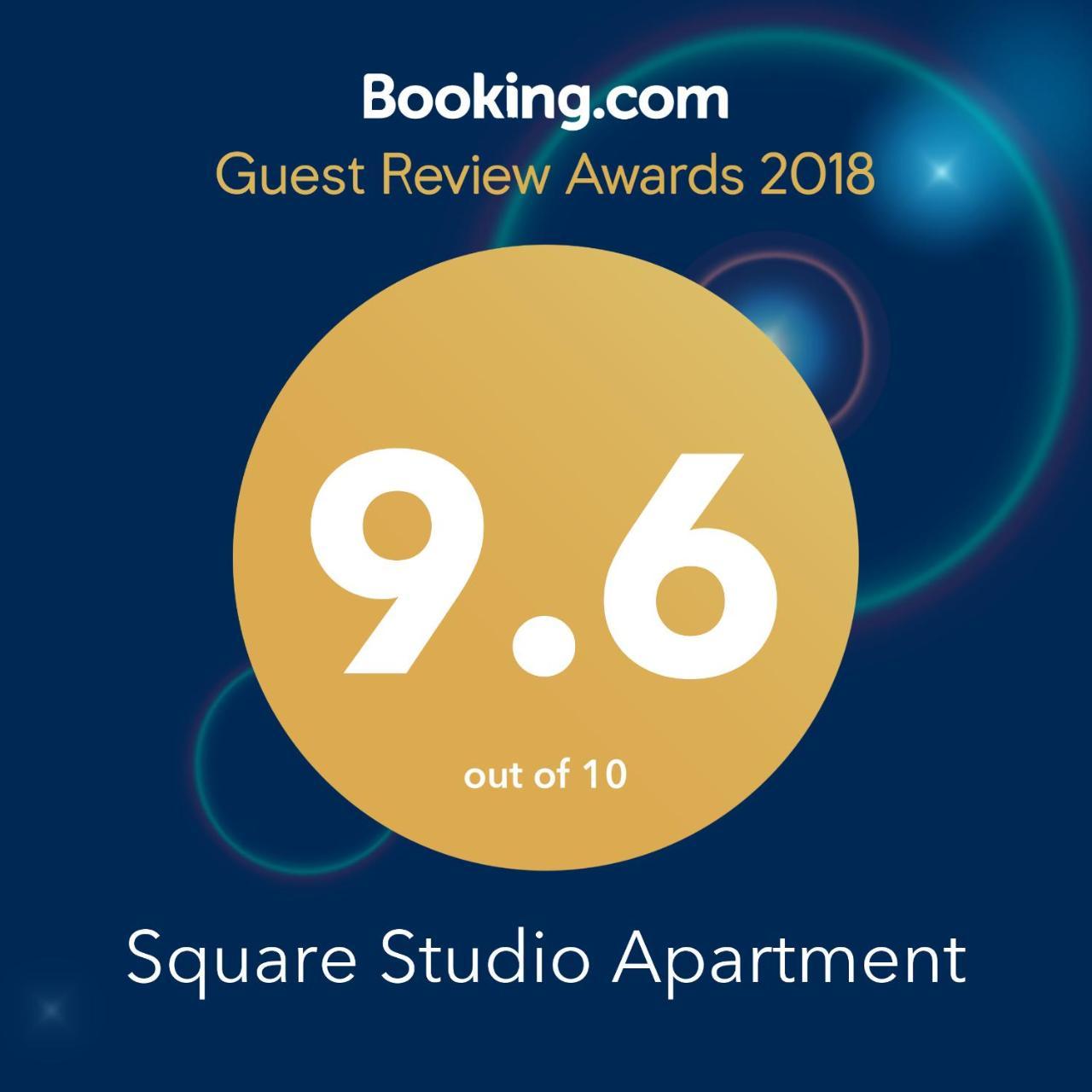 Square Studio Apartment Ni Kültér fotó